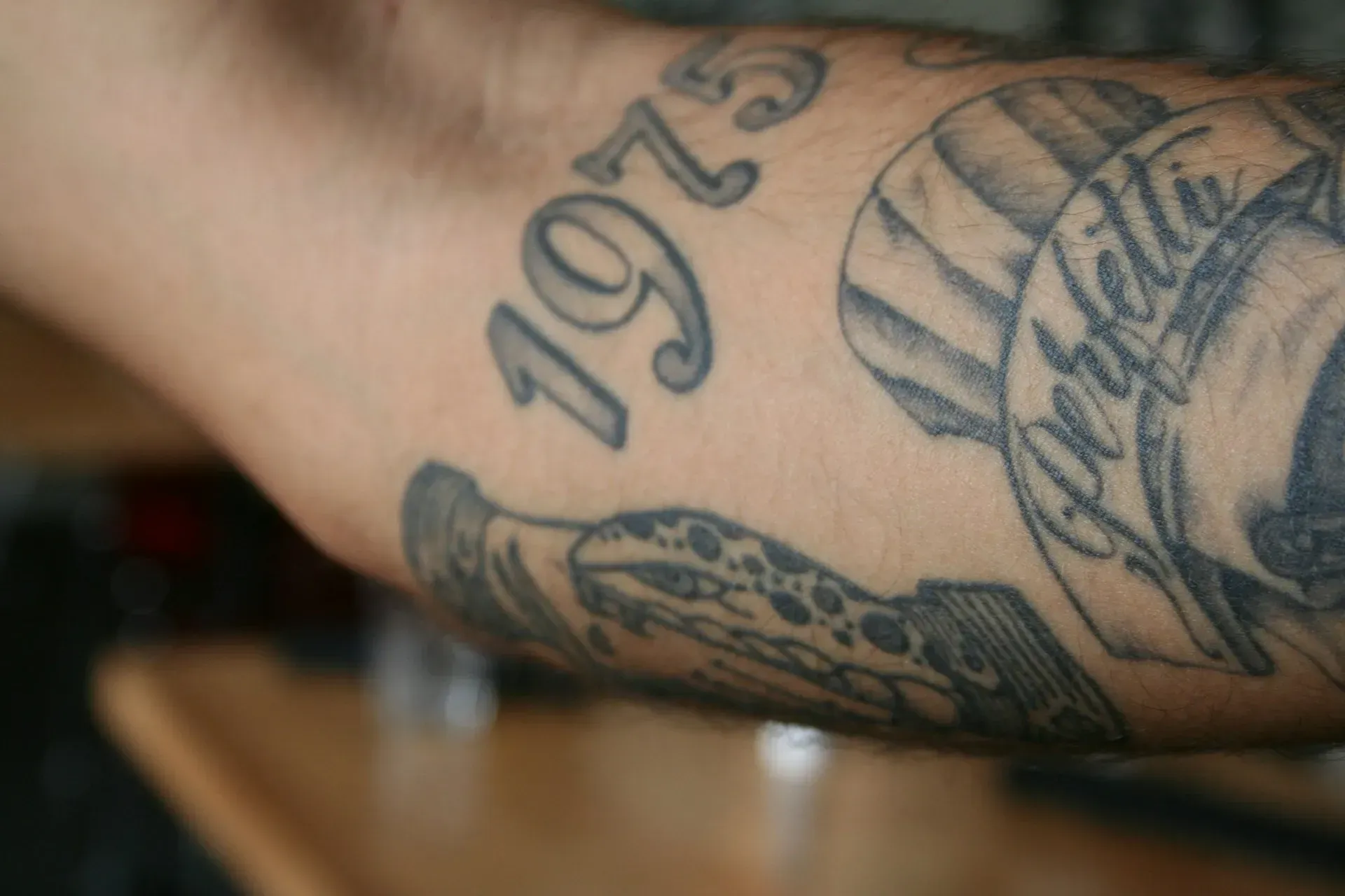 Tatuagens, piercings e dar sangue: o que precisa de saber